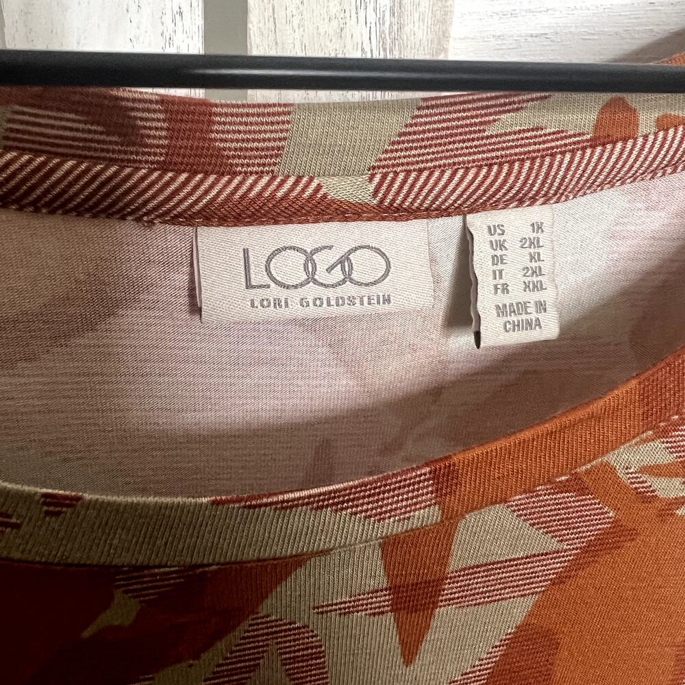 LOGO LORI GOLDSTEIN Women's Plus 1X Printed Floral Jersey Seamed Top Orange Clay - Picture 5 of 9
